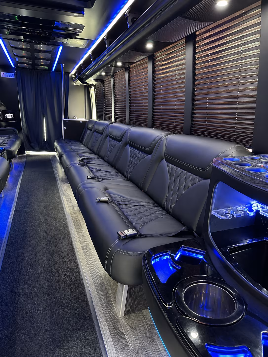 kenner party bus rental gallery